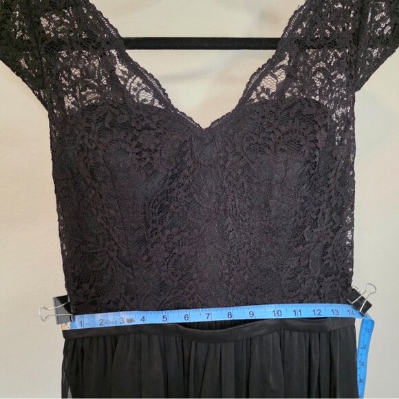 Belsoie Black Lace & Chiffon Cap Sleeve Gown UK 14 US 12 EU 40 - Picture 5 of 15